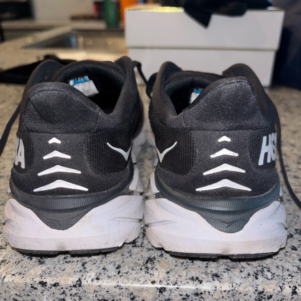 Hoka Black and White Clifton 8 Size 6.5 - Picture 6 of 8
